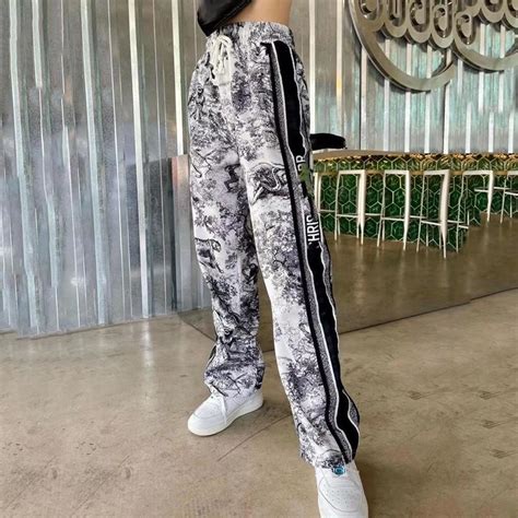 dior 3 4 pants|christian Dior pants.